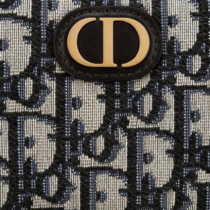 大人気☆DIORディオール♪ 30 MONTAIGNE ウォレット S2094UTZQ